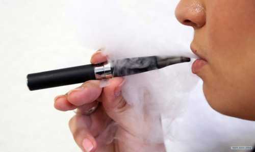 Минздрав в своем ответе сказал о запрете изделий из табака, а электронная сигарета в таковым не относится